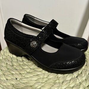 Alegria Maya Tile Me More Black Leather Mary Jane Comfort Shoe